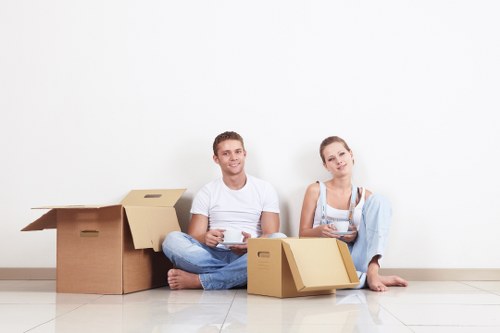 Unpacking support for a newly moved-in property