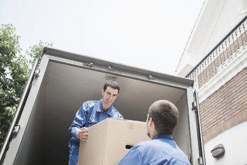 Packing and loading service for a flat move in Merton