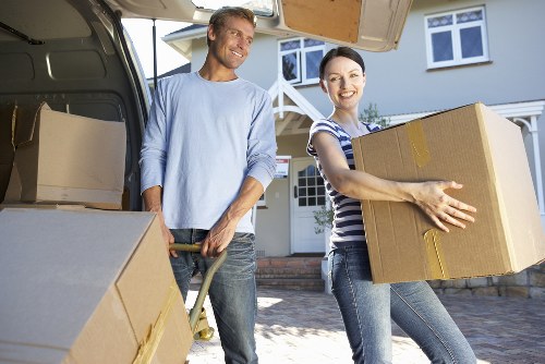 Packing, loading and careful item handling for removals